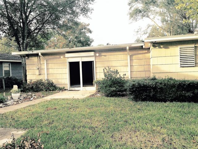 2809 Rosadele Street, La Marque, TX 77568