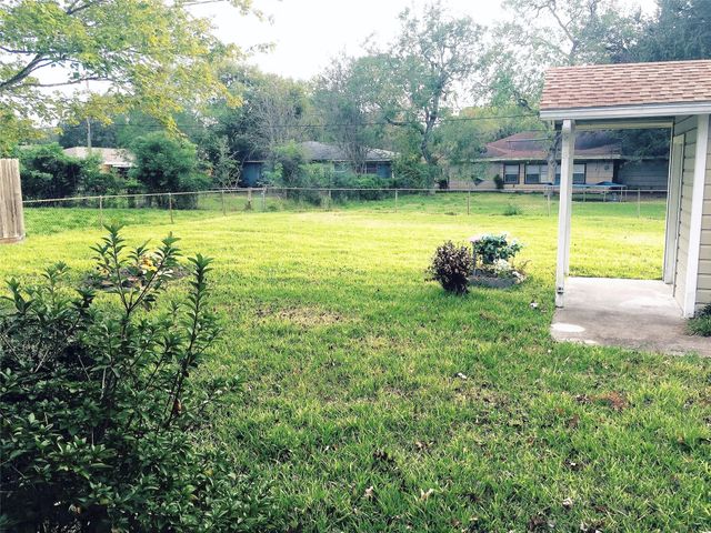 2809 Rosadele Street, La Marque, TX 77568