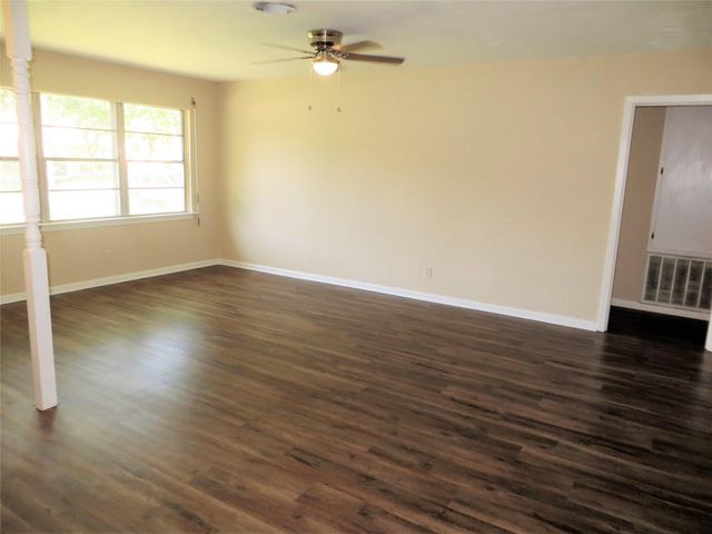 2809 Rosadele Street, La Marque, TX 77568