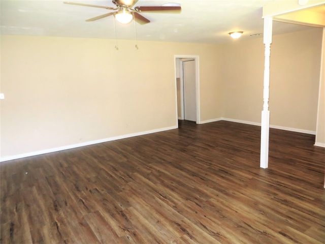2809 Rosadele Street, La Marque, TX 77568