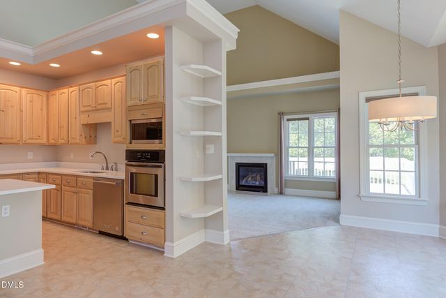 2912 Hawtree Drive, Raleigh, NC 27613