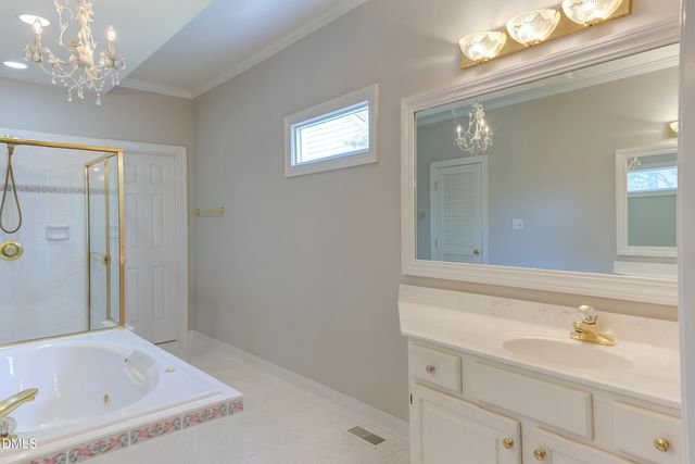 2912 Hawtree Drive, Raleigh, NC 27613
