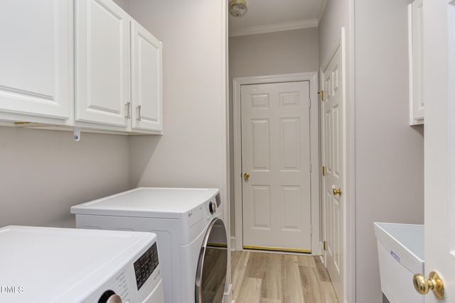 2912 Hawtree Drive, Raleigh, NC 27613