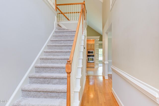 2912 Hawtree Drive, Raleigh, NC 27613
