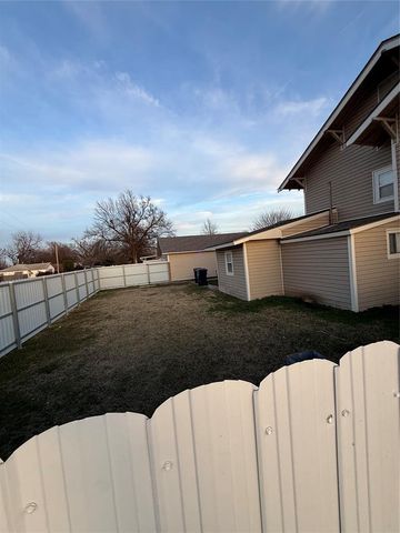 1136 N Independence Avenue, Oklahoma City, OK 73107