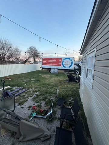 1136 N Independence Avenue, Oklahoma City, OK 73107