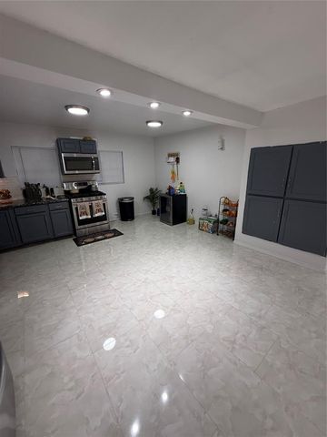 1136 N Independence Avenue, Oklahoma City, OK 73107