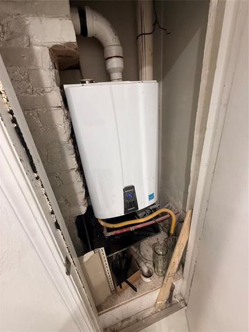 1136 N Independence Avenue, Oklahoma City, OK 73107