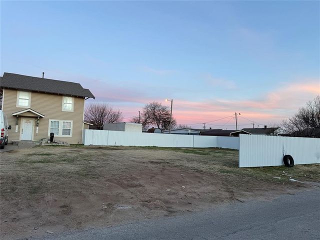 1136 N Independence Avenue, Oklahoma City, OK 73107