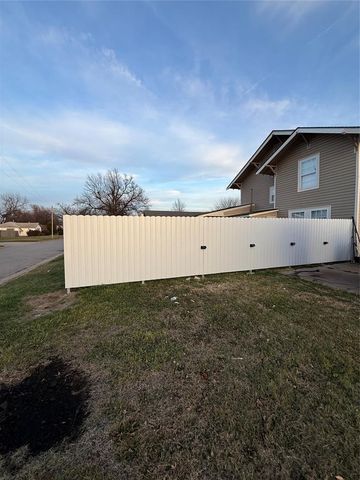 1136 N Independence Avenue, Oklahoma City, OK 73107