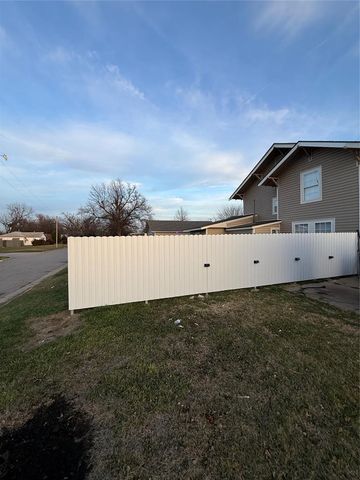 1136 N Independence Avenue, Oklahoma City, OK 73107