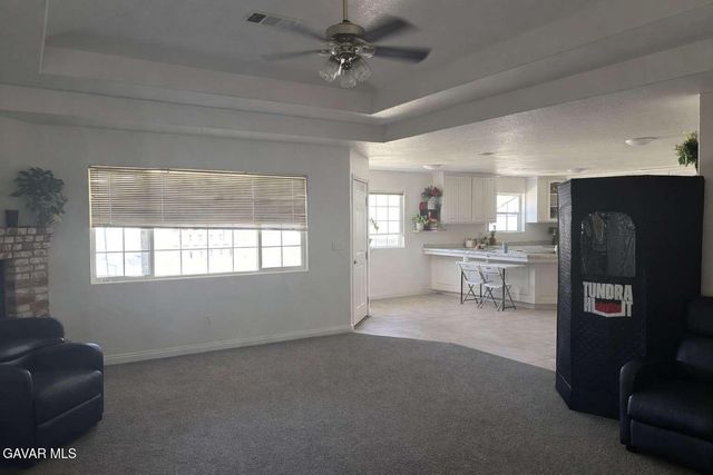 9901 Karen Avenue, California City, CA 93505