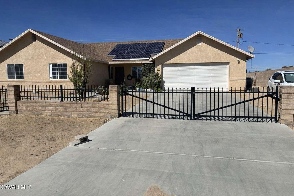 9901 Karen Avenue, California City, CA 93505