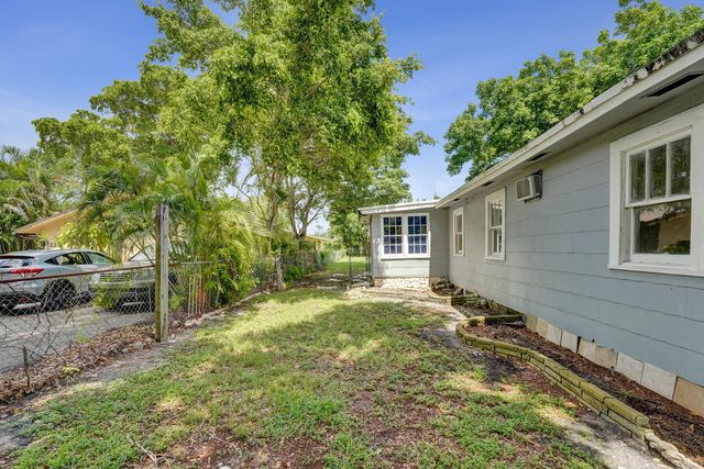 2315 MONROE Street, Hollywood, FL 33020