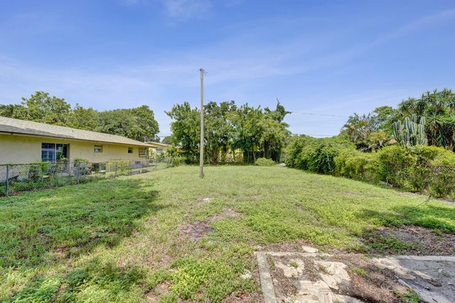 2315 MONROE Street, Hollywood, FL 33020
