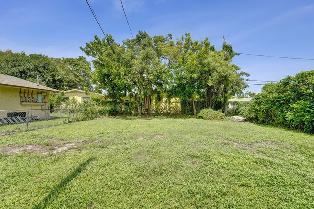 2315 MONROE Street, Hollywood, FL 33020