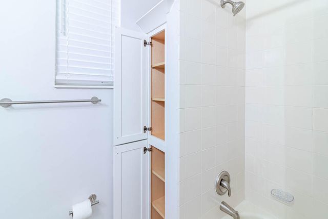 356 SE Bloxham Way, Stuart, FL 34997