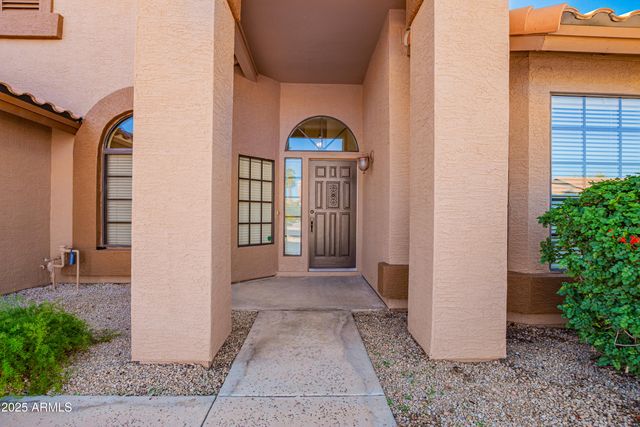 1517 W Islandia Drive, Gilbert, AZ 85233