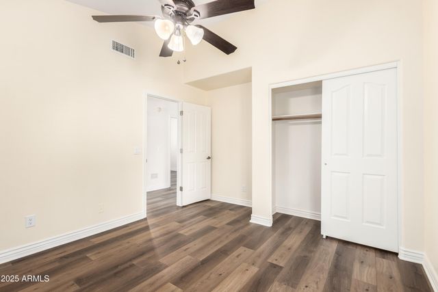 1517 W Islandia Drive, Gilbert, AZ 85233