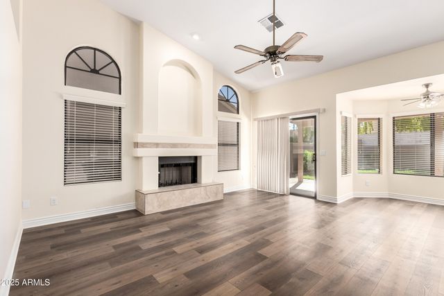 1517 W Islandia Drive, Gilbert, AZ 85233