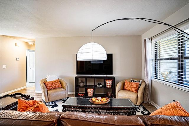 357 GROVE CIRCLE, Avon Park, FL 33825