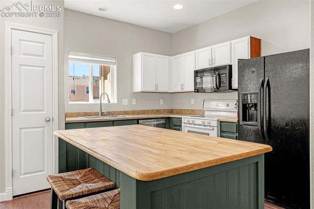 7383 Little Jimmy Grove, Fountain, CO 80817