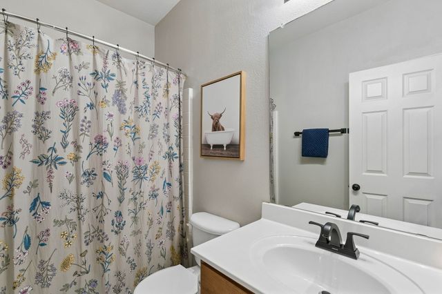 10404 Bear Creek Trail, Fort Worth, TX 76244