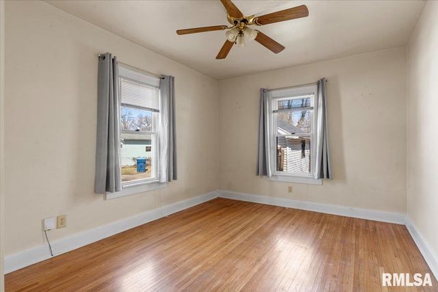 2340 S 7TH Street, Springfield, IL 62703