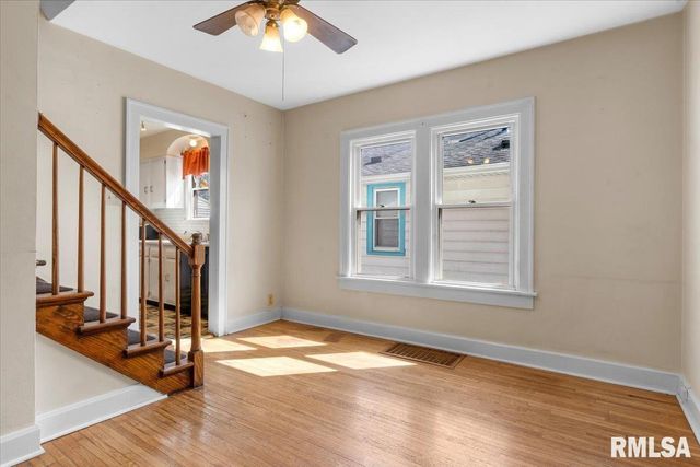 2340 S 7TH Street, Springfield, IL 62703