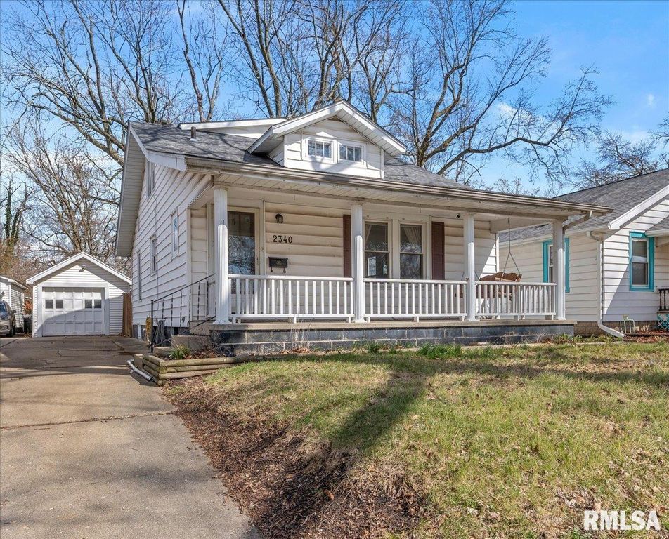 2340 S 7TH Street, Springfield, IL 62703