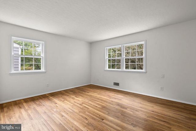 205 NELSON ST, Rockville, MD 20850