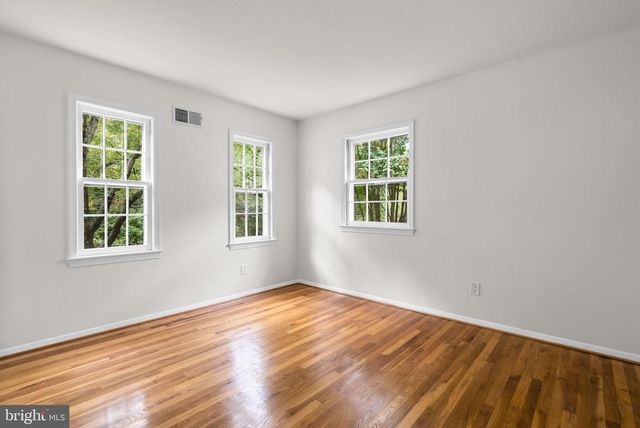205 NELSON ST, Rockville, MD 20850