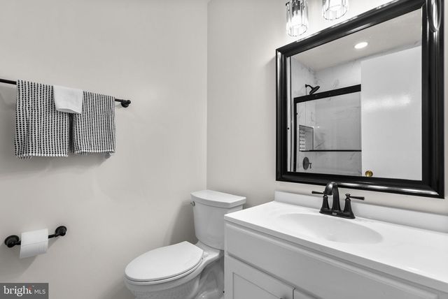 205 NELSON ST, Rockville, MD 20850