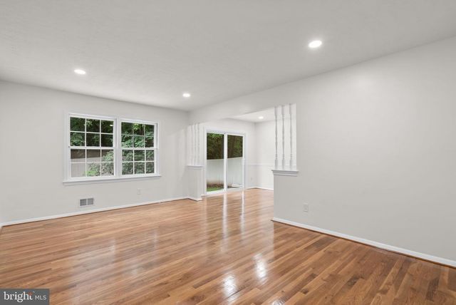 205 NELSON ST, Rockville, MD 20850
