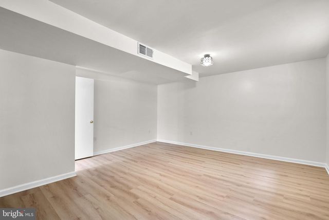 205 NELSON ST, Rockville, MD 20850