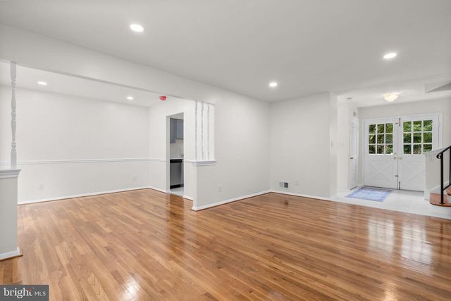 205 NELSON ST, Rockville, MD 20850