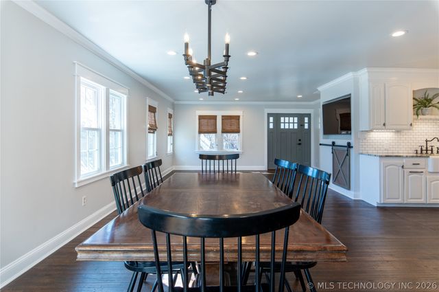 1745 S Gary Place, Tulsa, OK 74104