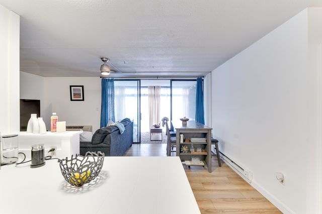 17 Skyline Drive 4, Braintree, MA 02184