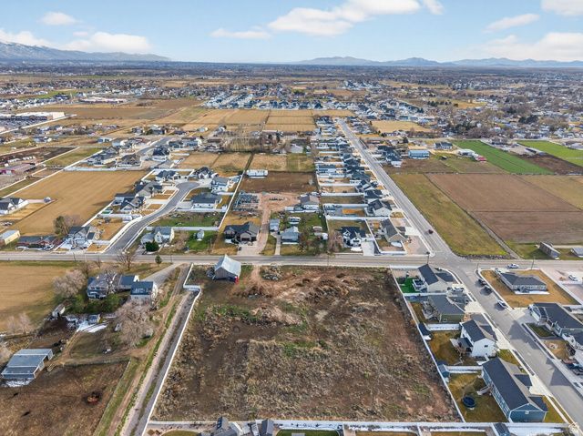 3940 W 2800 N, Plain City, UT 84404