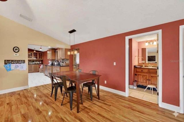 5713 LAKE STREET, Mount Dora, FL 32757