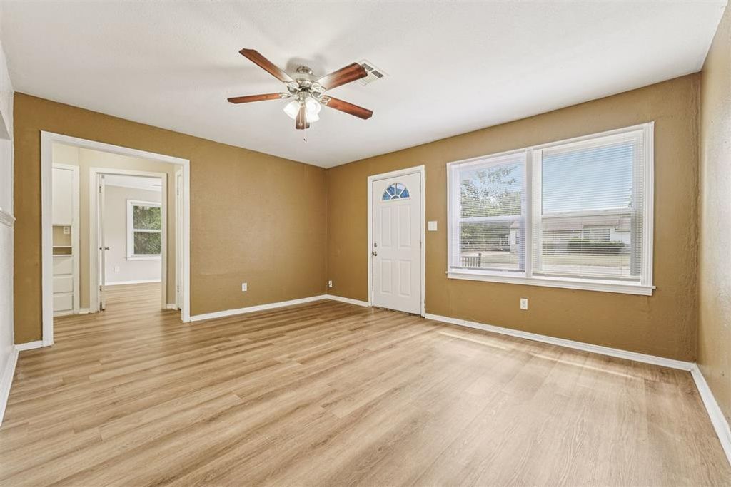 4521 SE 27th Street, Del City, OK 73115