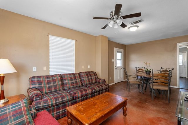 820 Alysa Lane, Waxahachie, TX 75167