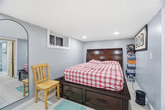 175 Montgomery Avenue, Providence, RI 02905