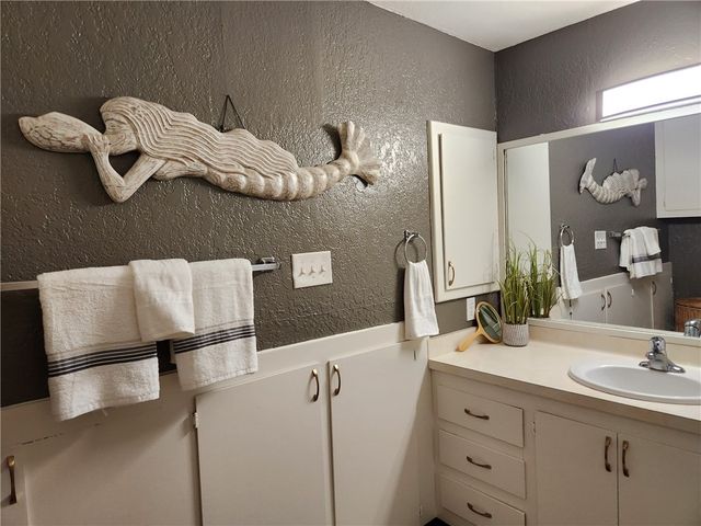 234 Vista Dr, Sandia, TX 78383