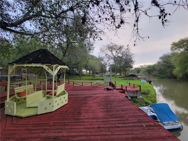 234 Vista Dr, Sandia, TX 78383