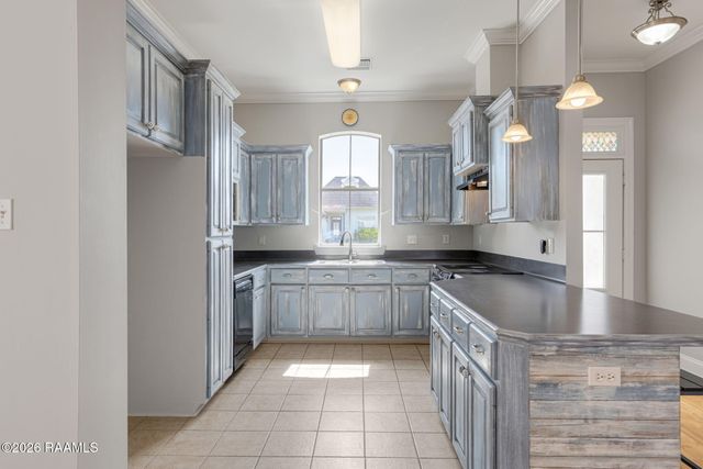 400 Hillbrooke Drive, Broussard, LA 70518