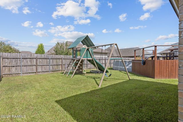 400 Hillbrooke Drive, Broussard, LA 70518