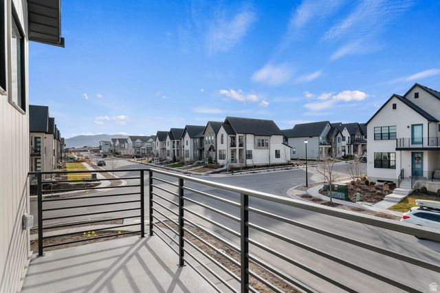 2324 N SUNMORE WAY, Lehi, UT 84048