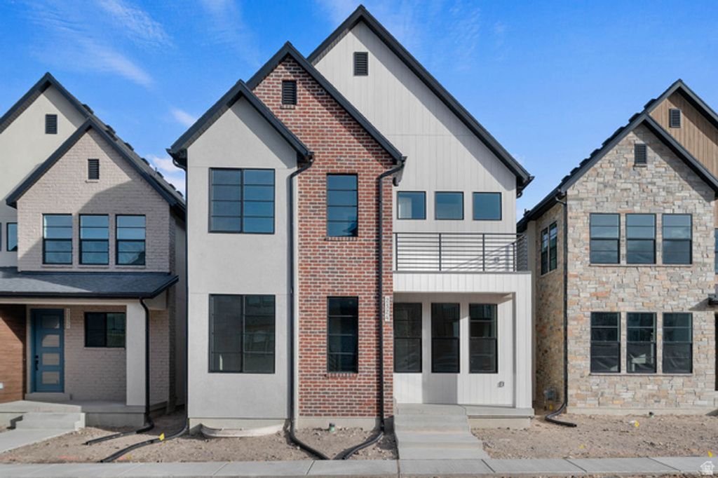 2324 N SUNMORE WAY, Lehi, UT 84048