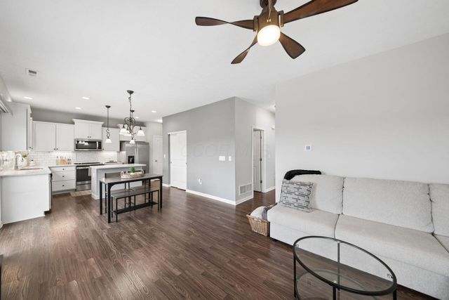 5574 Tarboro Place, Canal Winchester, OH 43110